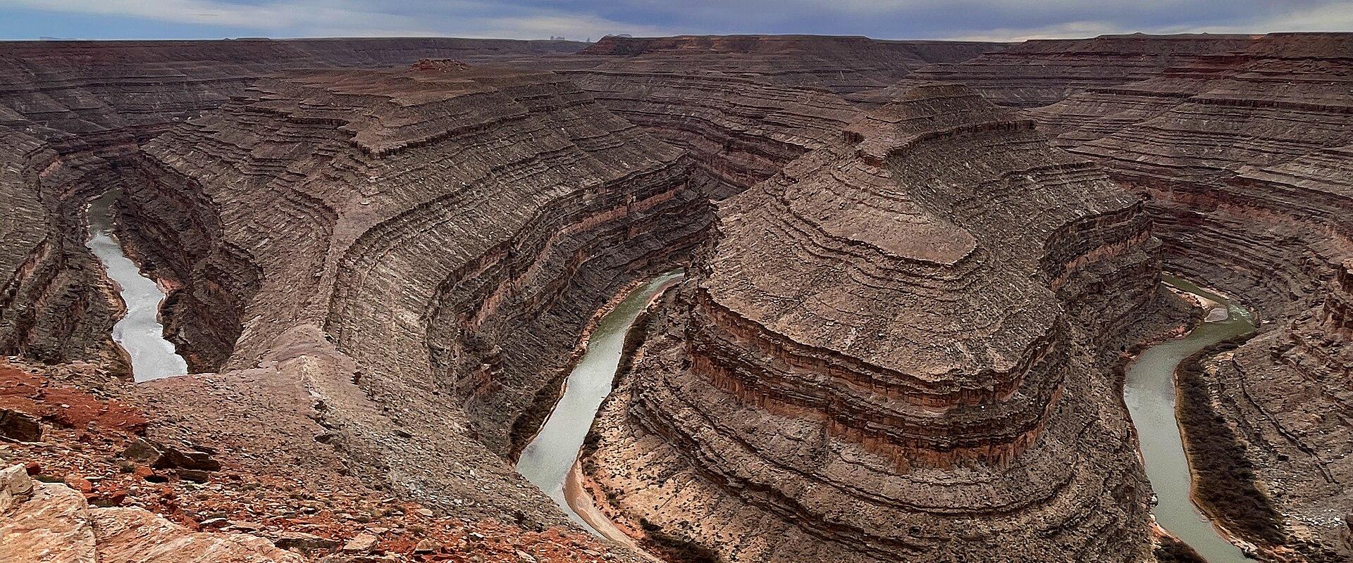 The entrenched meanders of the San Juan River at Goosenecks