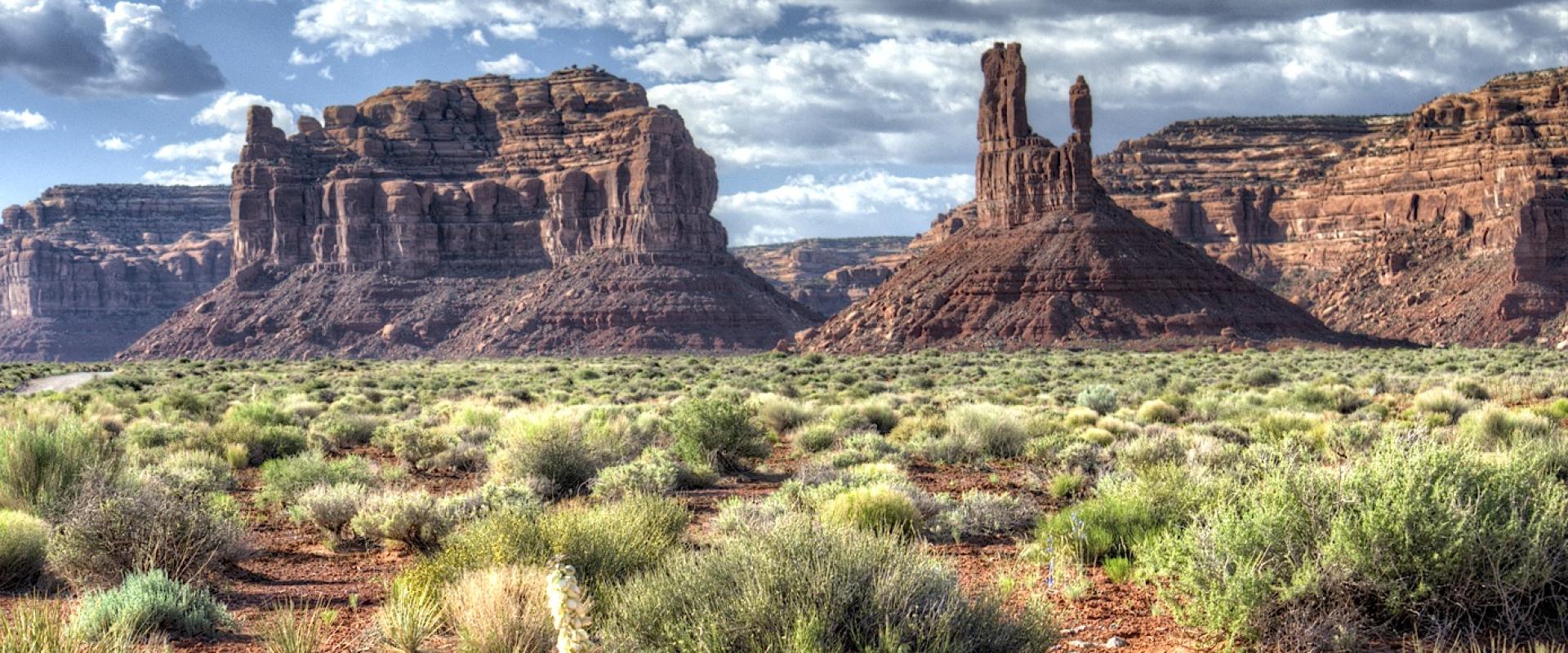 Buttes and spires in the Valley of the Gods